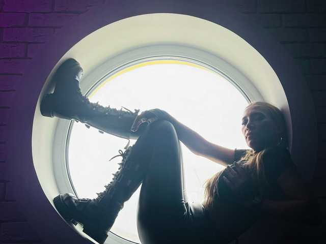 Foto av profilen --Leya-Red--