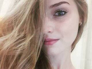 Erotisk videochatt _MELISON_