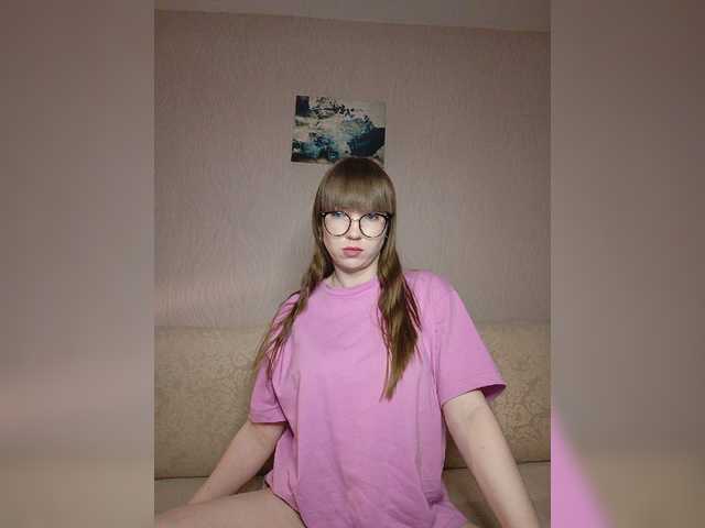 Foton LilyCandy Welcome to my room. My name is Julia. Don't forget to put love and subscribe *In addition to privates, I go to a group (60tknmin). The strongest vibration is 222tkn
