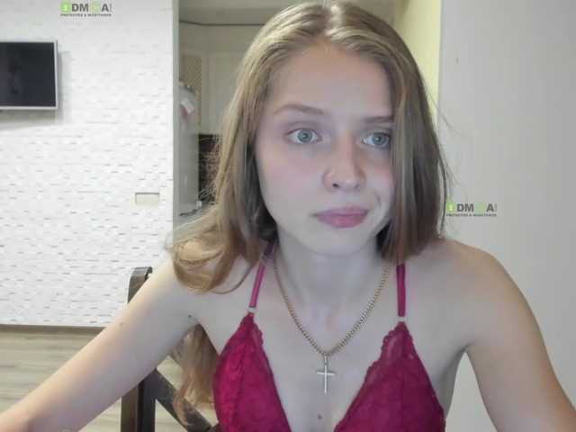 Foton -Melissa- I am Mel. CRAZY GIRL Send love [none] Every 20 tokens I show my tits