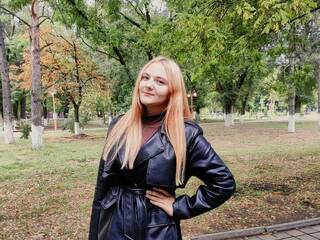 Erotisk videochatt -NIKtariN-