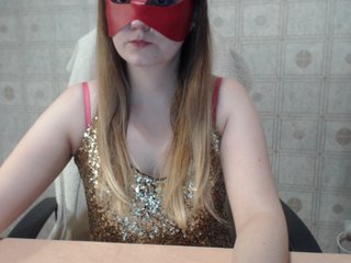 Foton 777Lora777 200 tokens and I make a sweet and funny dancing 2-3 minutes!