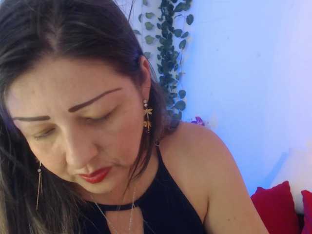 Foton Addison04 hello, follow me so that bonga enables me on twitter´´the sound of the tokens excites me´´ #mature #milf #bigass #bigboobs #dominatio @total n @sofar @remain