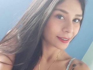 Erotisk videochatt Adela-mml