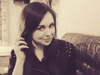 Erotisk videochatt adelinna