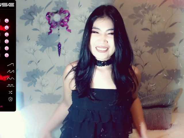 Foton adellasweety #cum show#get naked#sguirt#asian play with pussy