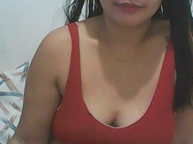 Foton adorableblaze Hello everyone! i hope we become friends. Lets be polite in the chat and respect each other.I can fulfill all your fantasies and have fun with you. i dont english very well,but you can help me.#25boobs #80assshole #30spreadpussy #70dancenaked