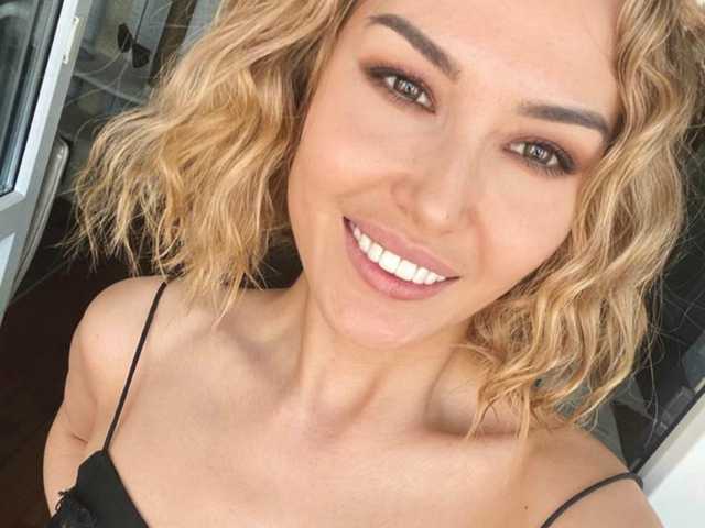 Foto av profilen AishaMoon