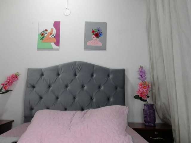 Sändningsbilder AishaPower