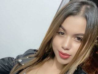 Erotisk videochatt Alana-Foxx