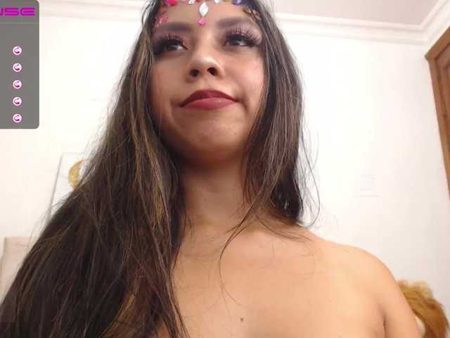 Foton AlannaMorris Lovense Lush : Device that vibrates longer at your tips and gives me pleasure :licking :sed_kiss #lovense #latina #18 #ahegao #squirt #anal