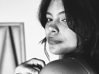 Erotisk videochatt Aleja-00