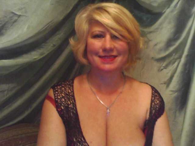 Foton Alenka_Tigra Requests for tokens! if there are no tokens, put love it's free! All the most interesting things in private!