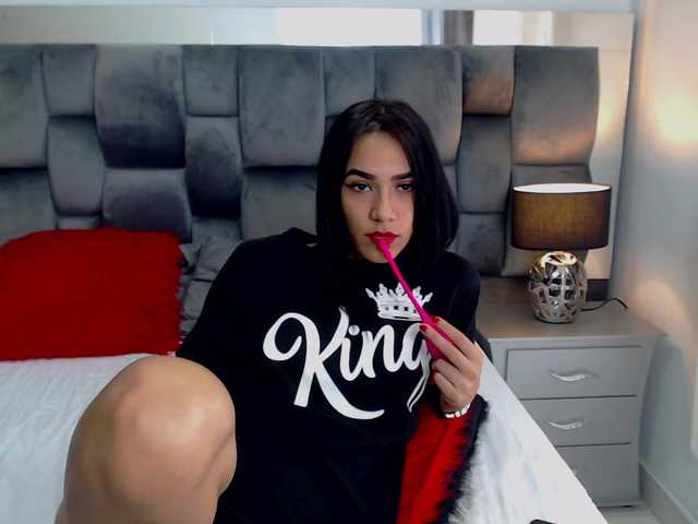 Foton AleshaHott Hi I'm Alesha.. and my pussy wanna play with your cock today @cumshow 380