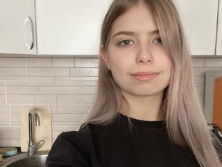 Erotisk videochatt Alice-cutee