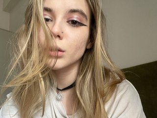 Erotisk videochatt Alicee-tease