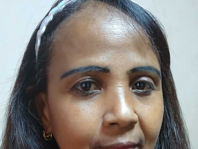 Foto av profilen LAYANe