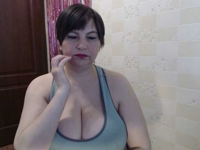 Foton AlinaGold squirt lovense from 5 tokens