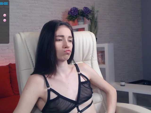 Foton AlinaMalina Hello guys, welcome to my room 2812 Masturbate pussy in public :smirking 3333 Let's try a new lovens, it will be very hot if you love me) Don't forget to click on the heart in the upper right corner: love Lovens operates from 1 token :love I'm ve