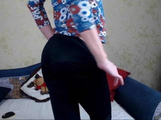 Sändningsbilder AlishaTop