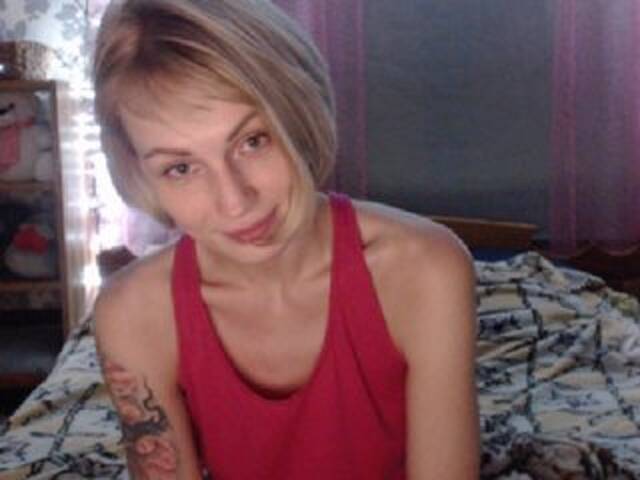 Sändningsbilder AlishaTop