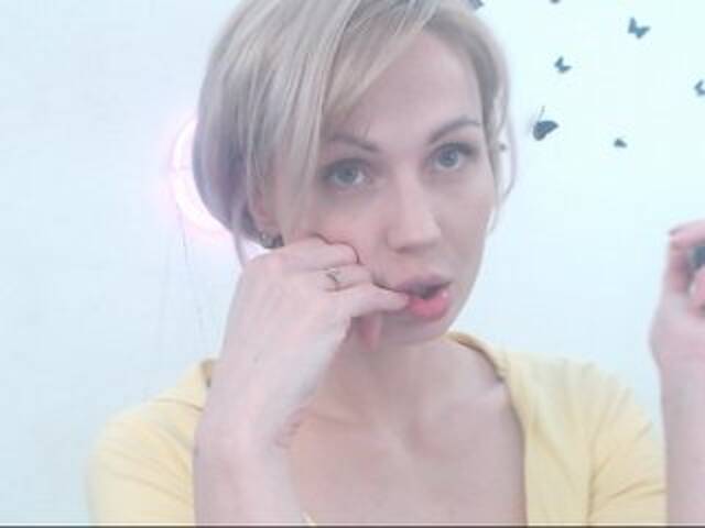 Sändningsbilder AlishaTop