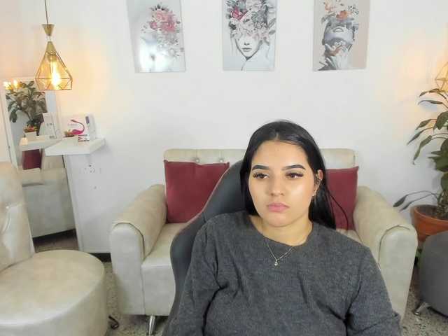 Foton alondra-saenz Hi guys, I'm new here, follow me and make me cum with your tips!!♥♥♥ toys!800tkns