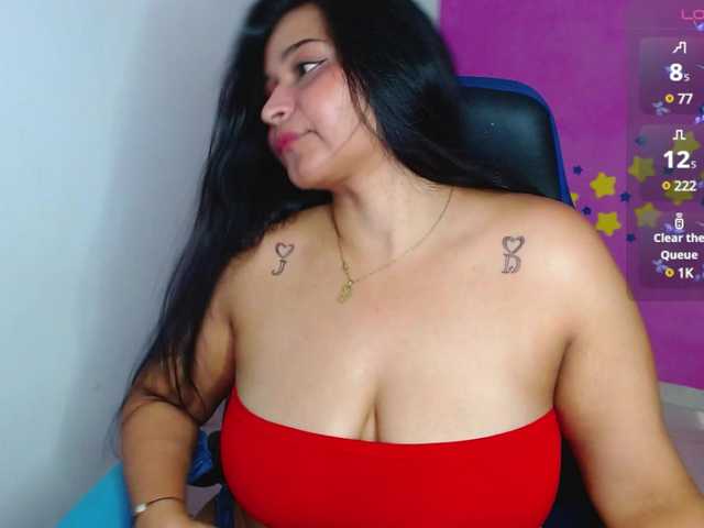 Foton Alyson- #latina #bbw #natural #squirt #curvy #young #big tits #big ass