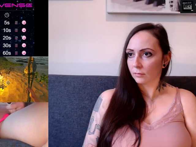 Foton AmberJayde Streaming on Twi tch so dont make me moan ;) (tw itch. tv/ amber_jayde)