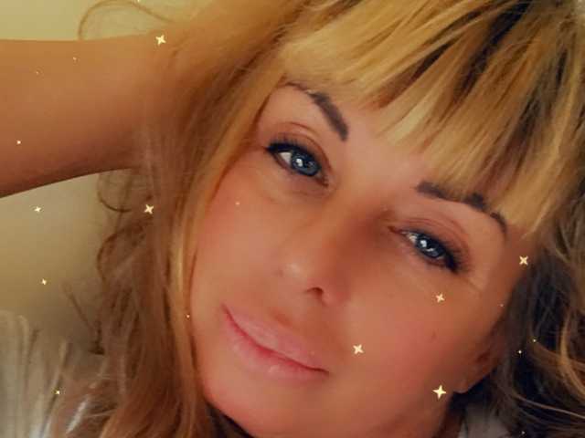 Foto av profilen Amily_Kiss