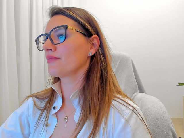Foton amy-passion im a naughty girl and allways horny♥ Multi-Goal #natural #squirt♥ BlowJob ♥ Ride dildo ♥ FUCK PUSSY Fav Lvl 111 222 333 444 555 666