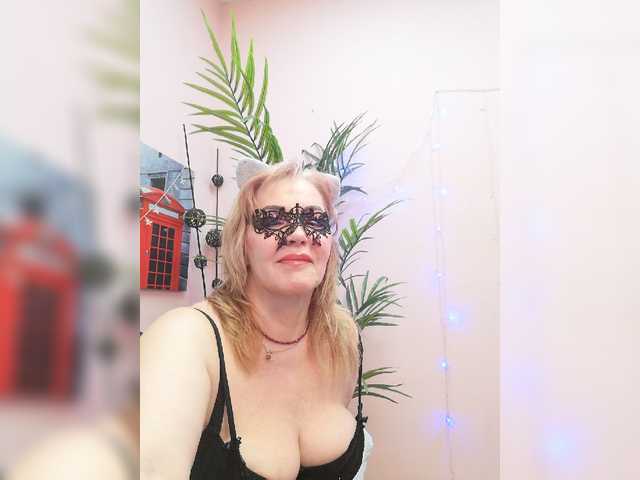 Foton Annabelle1234 go play which me .....make me wet ... im have luch lush show titts35#show ass45#