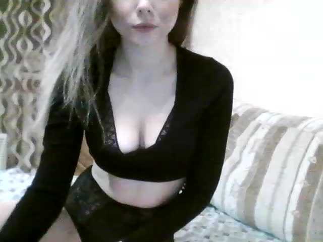 Foton AngelKinksy Hey guys!:) Goal- #Dance #hot #pvt #c2c #fetish #feet #roleplay Tip to add at friendlist and for requests!