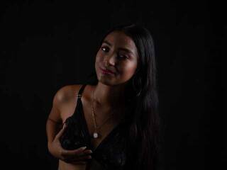 Erotisk videochatt AnikaHalil