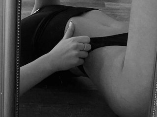 Erotisk videochatt AnisiaRaft