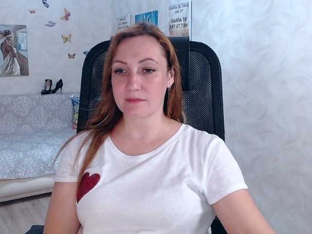 Foton SweetAnka take off dress 100 tokens .. take off bra 200 tokens .. show ass 20 tokens .. put on heels 20 tokens .. private message 10 tokens ..striptease..250 tokens .. make my day better than 500
