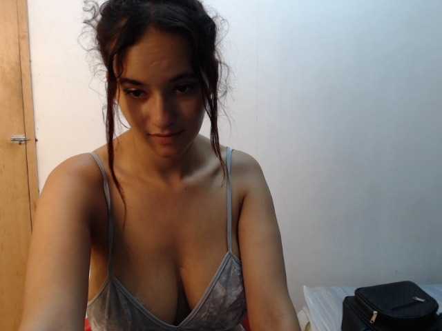 Foton annieclark If you like me - 11 tokens 1 slap - 20 tokens 5 spanks - 55 tokens C2C - 60 tokens Show ass - 80 tokens Show Titties - 110 Tokens Show pussy - 200 tokens Butt plug - 230 tokens Blowjob (3 min) - 300 tokens Masturbation (3 min) - 400 tokens Strip - 500 tok