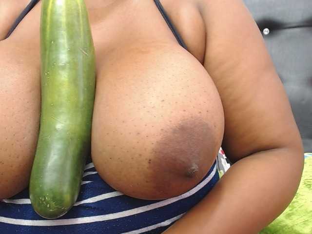 Foton antonelax #ass #pussy #lush #domi #squirt #fetish #anal deep cucumber #tokenkeno