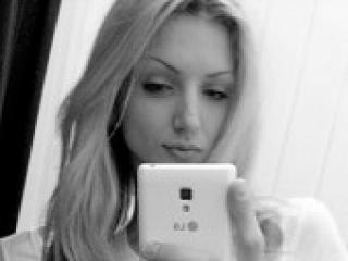 Erotisk videochatt anyakisssa
