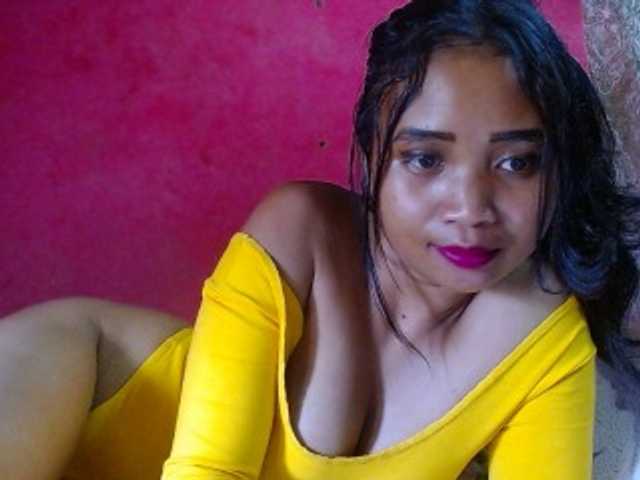 Sändningsbilder Ariahsquirty