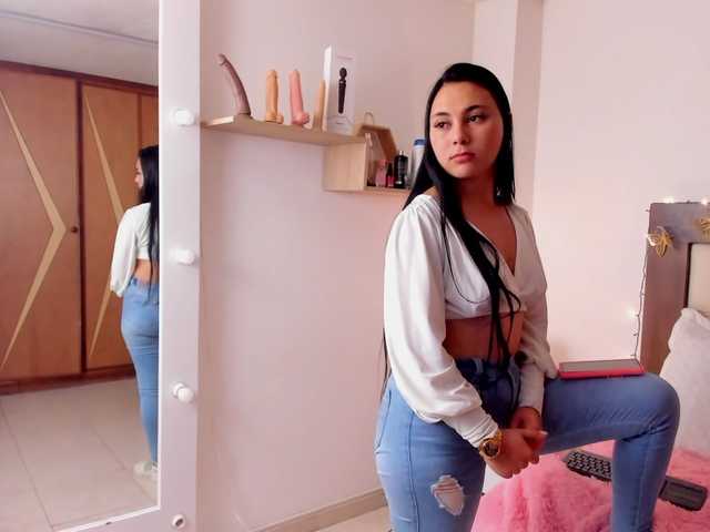 Foton Ariana-bel Today I hope a great day and I know a little as a new model in Bongacams.com