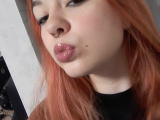 Erotisk videochatt Ariel-red