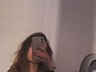 Erotisk videochatt AriellaFerr00