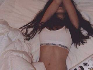 Erotisk videochatt Arinkiss