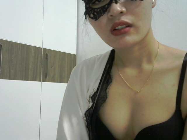 Foton asianteeny hello i'm new gril wc to my room . naked : 567 tks . flash tits : 222 tks . flash pussy :333 . open cam see : 35tks thank you so much