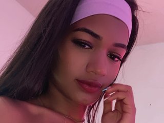 Erotisk videochatt BarbieHotLaura