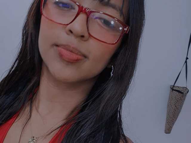 Foto av profilen Barelyhot11