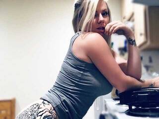 Erotisk videochatt BellaBenson