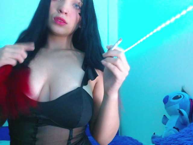 Foton bellasquirtt come on guys 699 tips and I will give a great show squirt