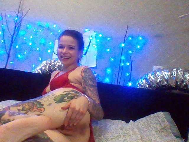 Foton bigdick--fuck inked girl home alone===inked feet=== inked legs===